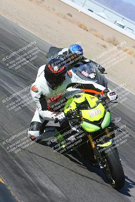 media/Jan-18-2024-Racers Edge (Thu) [[008952c709]]/B Group/Session 2 (Turn 15 Inside)/